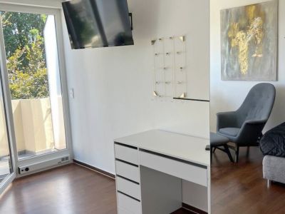 Gepflegtes, helles  Apartment mit Balkon in Schwetzingen