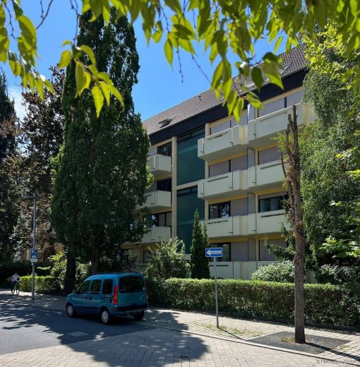 Gepflegtes, helles  Apartment mit Balkon in Schwetzingen