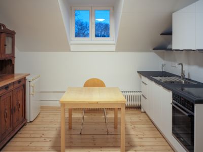 Topsaniertes Möbliertes Apartment in denkmalgeschütztem Gebäude