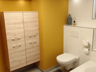 2er-WG-Platz frei in 94 m²-Top-Immobilie in Top-Lage, voll möbliert!