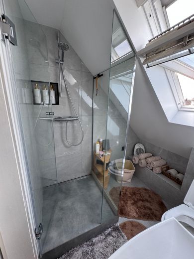 Komplettpaket Tolles möbliertes Apartment