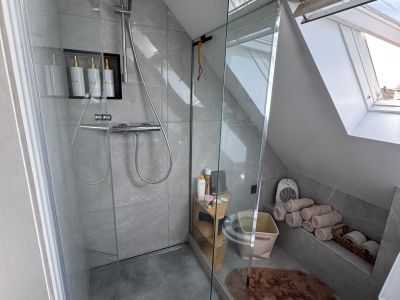 Komplettpaket Tolles möbliertes Apartment