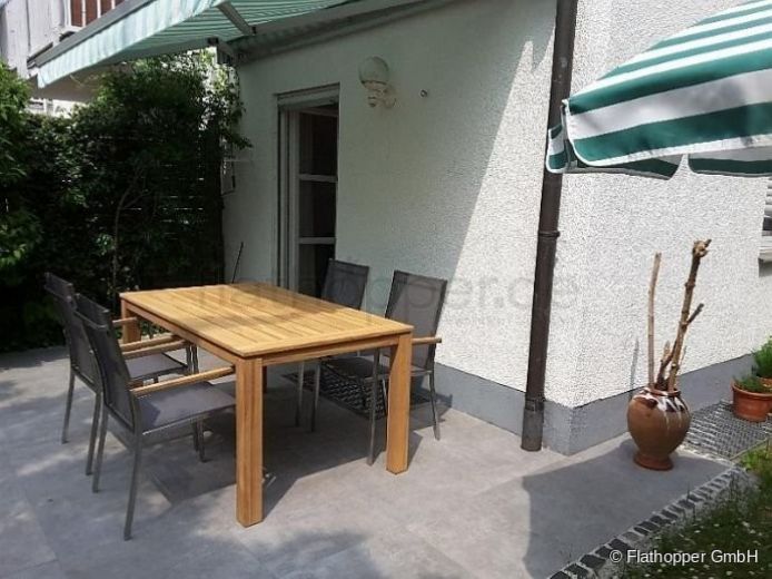 Sehr schöne 2,5-Zimmer-Maisonette-Wohnung mit Garten in der Lerchenau / Feldmoching