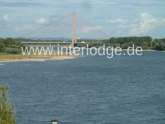 INTERLODGE Möbliertes Penthouse mit 24 Std. Pool, Sauna und Fitness am Yachthafen in Neuss-Gnadental