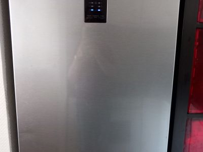 Wunderschoene Wohnung mit direktem Anschluss an Dusseldorf und nahe Gruener See!
