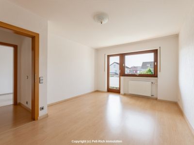 WOHLFÜHLEN LEICHT GEMACHT – Reihenmittelhaus mit Garten in Stutensee-Büchig