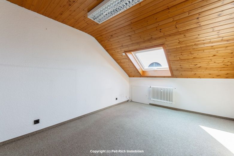 WOHLFÜHLEN LEICHT GEMACHT – Reihenmittelhaus mit Garten in Stutensee-Büchig