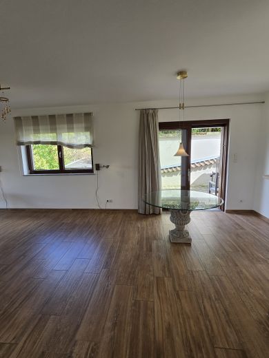 Möblierte Wohnung mit Weitblick - Ideal für Expat und andere berufliche Aufenthalte