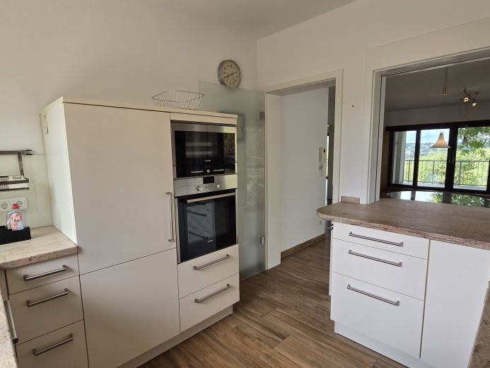 Möblierte Wohnung mit Weitblick - Ideal für Expat und andere berufliche Aufenthalte