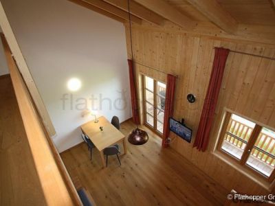 1,5 Zimmer-Galerie-Wohnung im Holzhaus mit Balkon - bei Otterfing