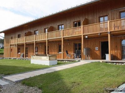 1,5 Zimmer-Galerie-Wohnung im Holzhaus mit Balkon - bei Otterfing