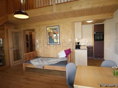 1,5 Zimmer-Galerie-Wohnung im Holzhaus mit Balkon - bei Otterfing