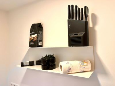 Sanierte, möblierte Wohnung mit Balkon mit gehobener Ausstattung