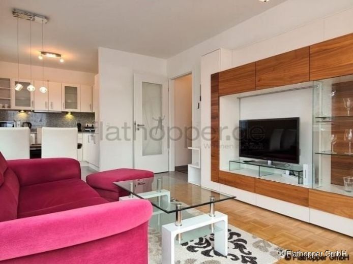 Helle 2-Zimmer-Wohnung in Schwabing mit Balkon