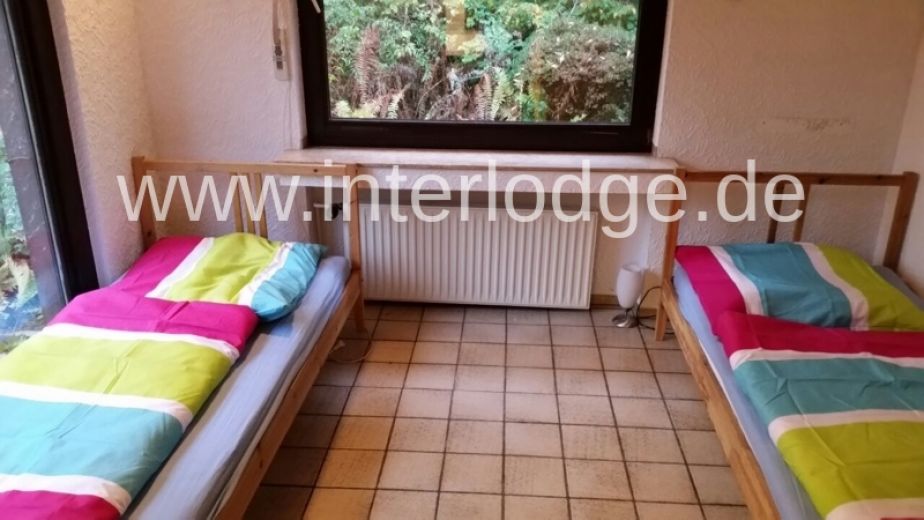 INTERLODGE Monteurunterk&uuml;nfte:
M&ouml;blierte Zimmer, K&uuml;chen, TV, W-Lan, Parkpl&auml;tze f&uuml;r 4-30 Personen.