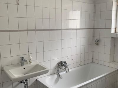 Befristete Vermietung: Schöne Wohnung in Düsseldorf Benrath DSL inkl.