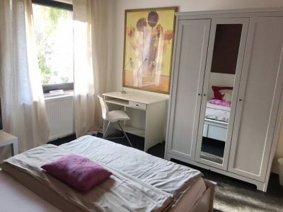 ZeitwohnKontor:WG-Zimmer, schick modern, mit Terrassennutzung und Internet!