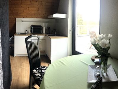 ZeitwohnKontor:WG-Zimmer, schick modern, mit Terrassennutzung und Internet!