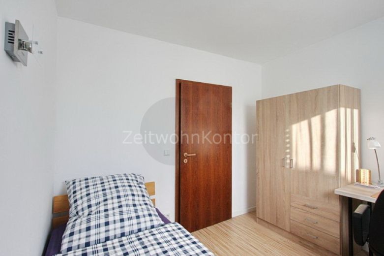 Wohnen am Park, großer Balkon, Kamin, WLAN, 2 Schlafzimmer!