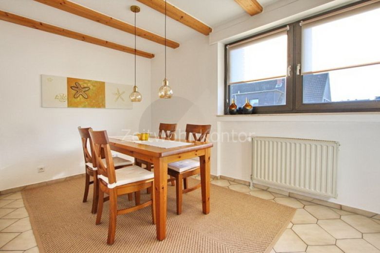 Wohnen am Park, großer Balkon, Kamin, WLAN, 2 Schlafzimmer!