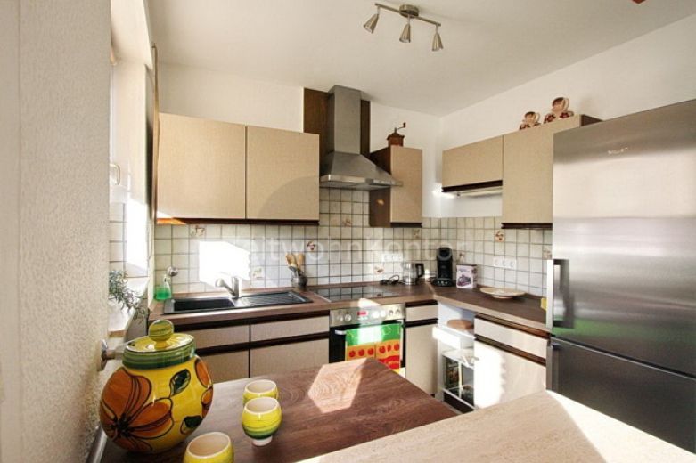 Wohnen am Park, großer Balkon, Kamin, WLAN, 2 Schlafzimmer!