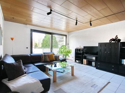 Wohnen am Park, großer Balkon, Kamin, WLAN, 2 Schlafzimmer!