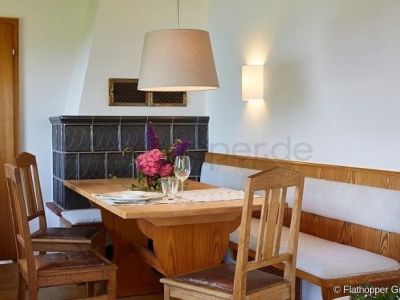 Wundersch&ouml;nes Haus mit Terrasse und Garten in Rimsting am Chiemsee