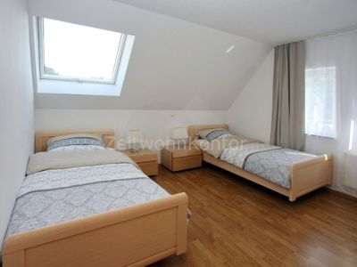 Top möblierte Doppelhaushälfte – 3 Schlafzimmer, 3 Stellplätze!