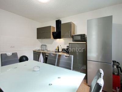 Top möblierte Doppelhaushälfte – 3 Schlafzimmer, 3 Stellplätze!