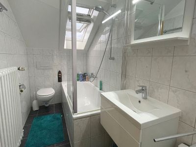 2-Zimmer-Wohnung mit Balkon und Blick ins Grüne in Ratingen-Lintorf