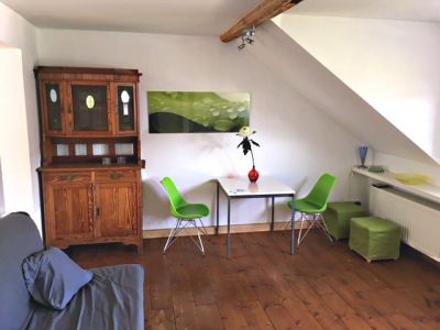 Schicke und sehr gemütliche DG-Wohnung in Unterbilk