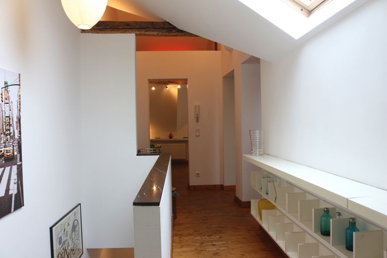 Schicke und sehr gemütliche DG-Wohnung in Unterbilk