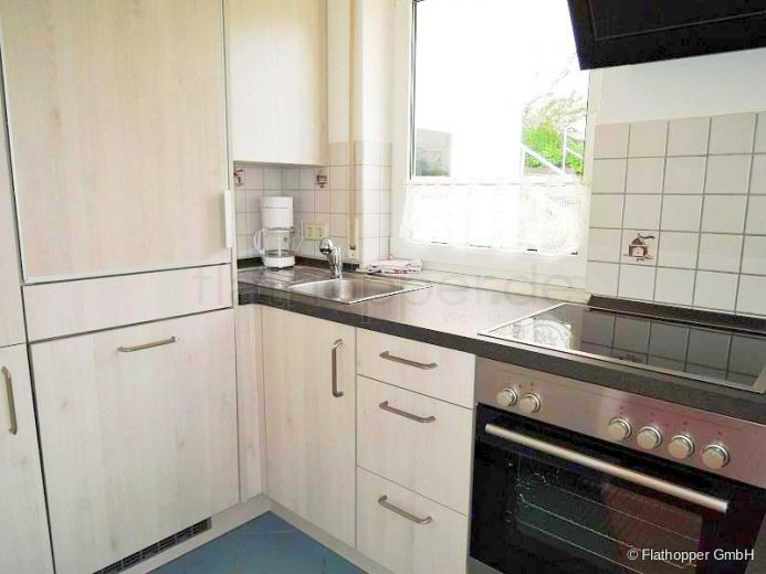 Gem&uuml;tliche 2-Zimmer-Wohnung mit Terrasse und Parkplatz in Bad Urach- Zwischenmiete