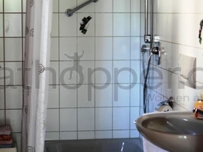 Gemütliche 2 Zimmer Wohnung mit Terrasse und Parkplatz in Bad Urach