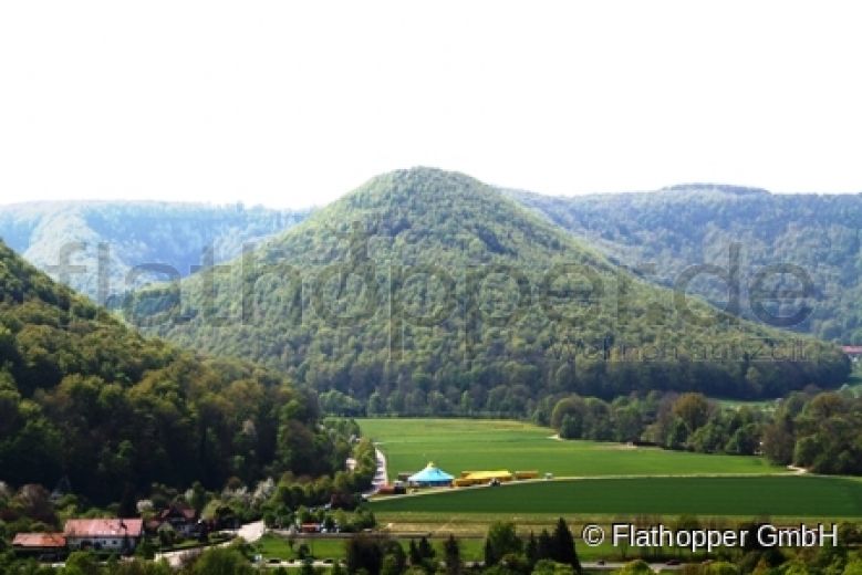Gemütliche 2 Zimmer Wohnung mit Terrasse und Parkplatz in Bad Urach