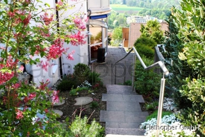 Gem&uuml;tliche 2 Zimmer Wohnung mit Terrasse und Parkplatz in Bad Urach