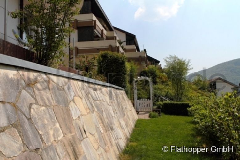 Gem&uuml;tliche 2 Zimmer Wohnung mit Terrasse und Parkplatz in Bad Urach