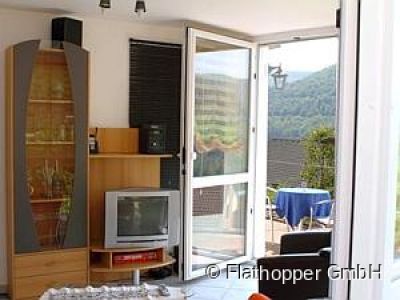 Gem&uuml;tliche 2 Zimmer Wohnung mit Terrasse und Parkplatz in Bad Urach