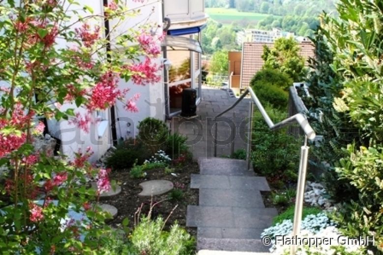 Gem&uuml;tliche 2 Zimmer Wohnung mit Terrasse und Parkplatz in Bad Urach
