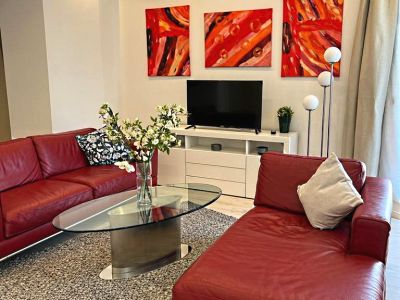 Kernsanierte 5-Zimmer-Wohnung mit Dachterrasse Ecke Schadowstraße / Grafenberger Allee