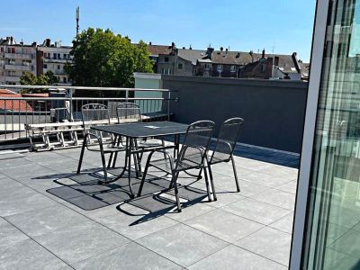 Kernsanierte 5-Zimmer-Wohnung mit Dachterrasse Ecke Schadowstraße / Grafenberger Allee