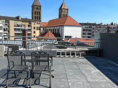 Kernsanierte 5-Zimmer-Wohnung mit Dachterrasse Ecke Schadowstraße / Grafenberger Allee