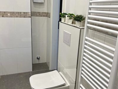 Kernsanierte 5-Zimmer-Wohnung mit Dachterrasse Ecke Schadowstraße / Grafenberger Allee
