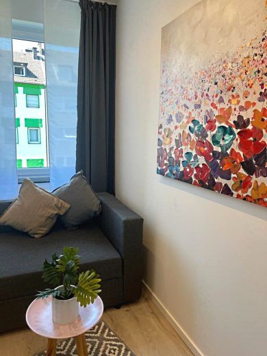 Kernsanierte 5-Zimmer-Wohnung mit Dachterrasse Ecke Schadowstraße / Grafenberger Allee