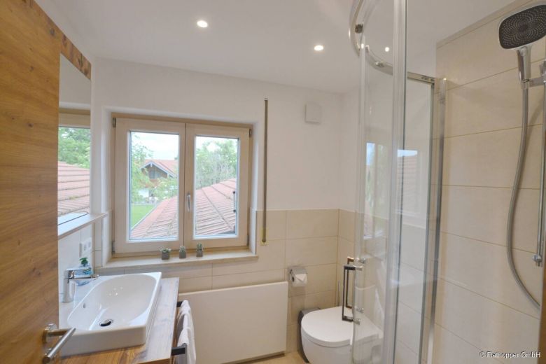 Möblierte 2-Zimmer Wohnung in Übersee