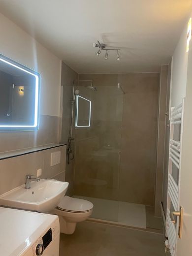 moderne möblierte wohnung