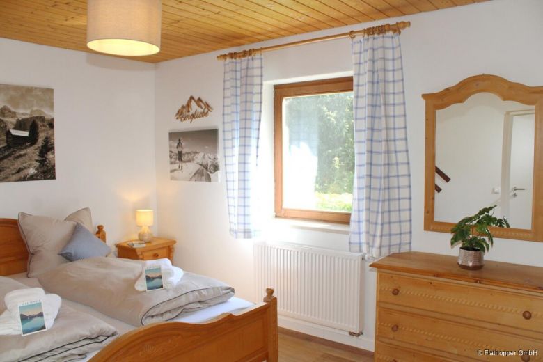 Möblierte 2-Zimmer-Wohnung in Chieming