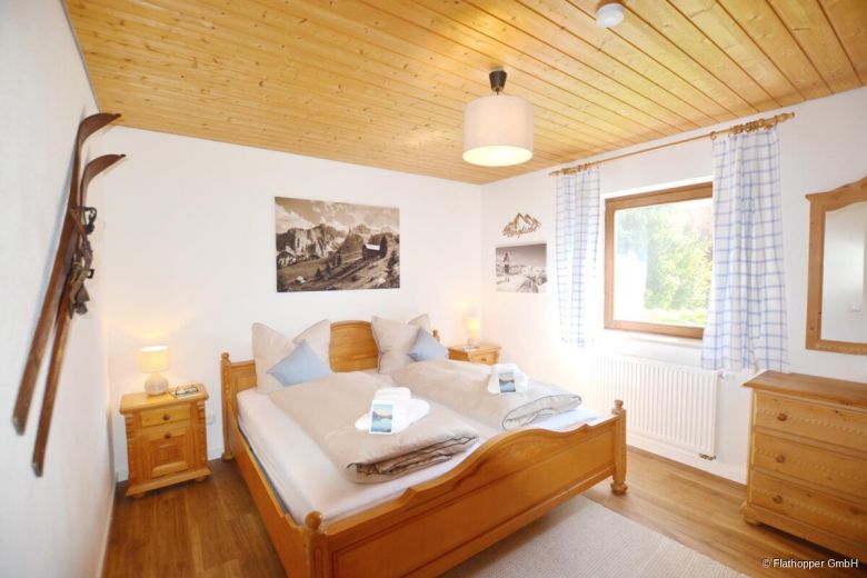 M&ouml;blierte 2-Zimmer-Wohnung in Chieming