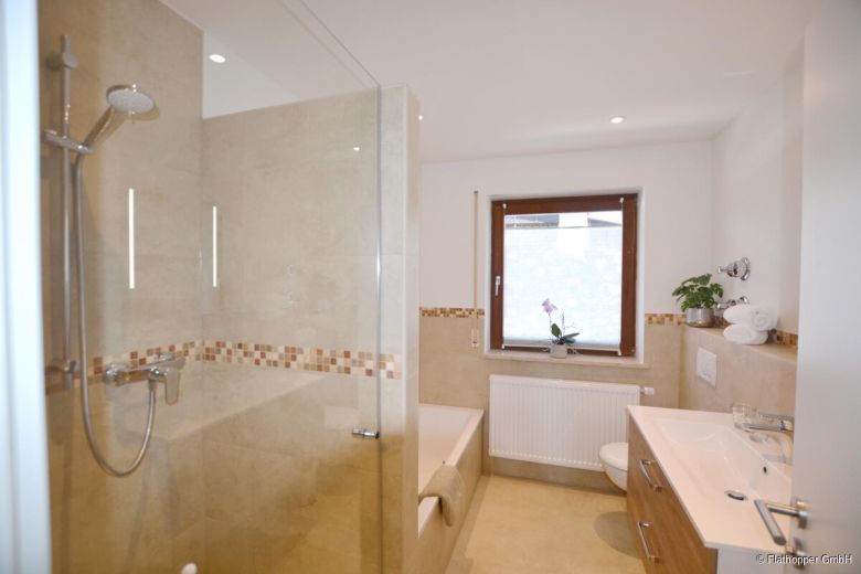 M&ouml;blierte 2-Zimmer-Wohnung in Chieming