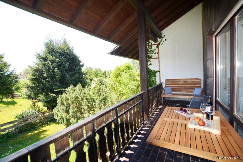 M&ouml;blierte 2-Zimmer-Wohnung in Chieming